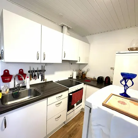 Lejlighed 2-bedroom Self-service House